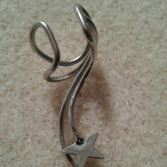 Adjustable sterling silver stars ear cuff - Picture 3 of 4